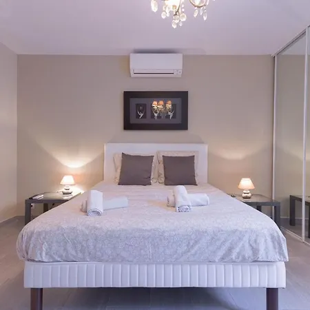 Duplex Saint-henry By Halldis Apartment *